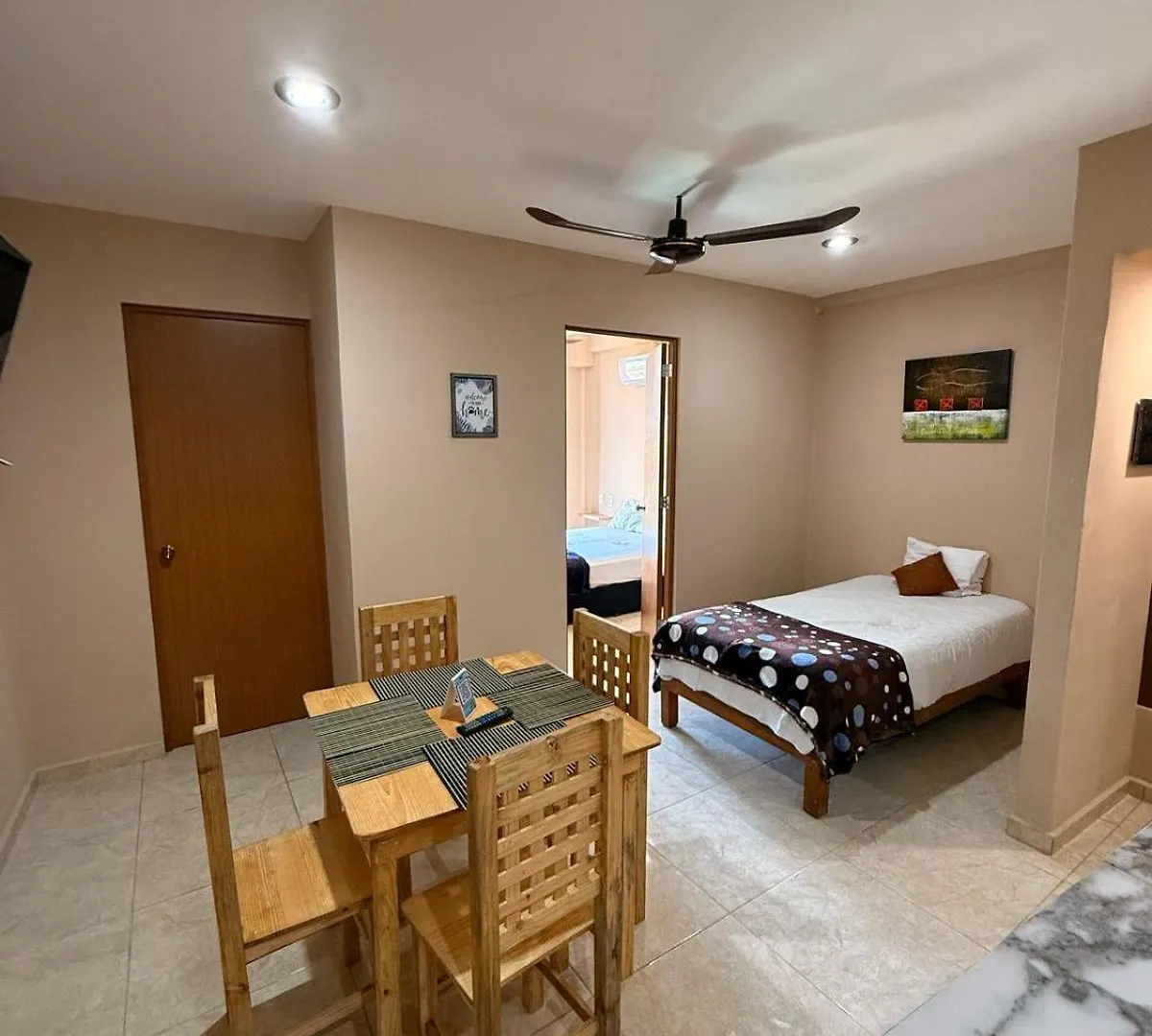 신데 델 카르멘 Torre 70, Departamento 10 아파트